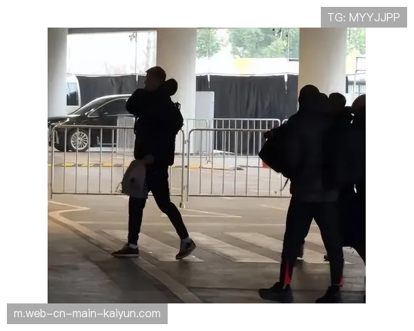 胡荷韬表现亮眼难阻后防多次冒顶 蓉城防线亟需索罗金驰援